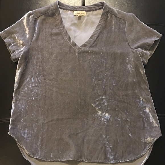 cloth & stone Tops - 🍁Anthropologie Cloth & Stone velvet t medium